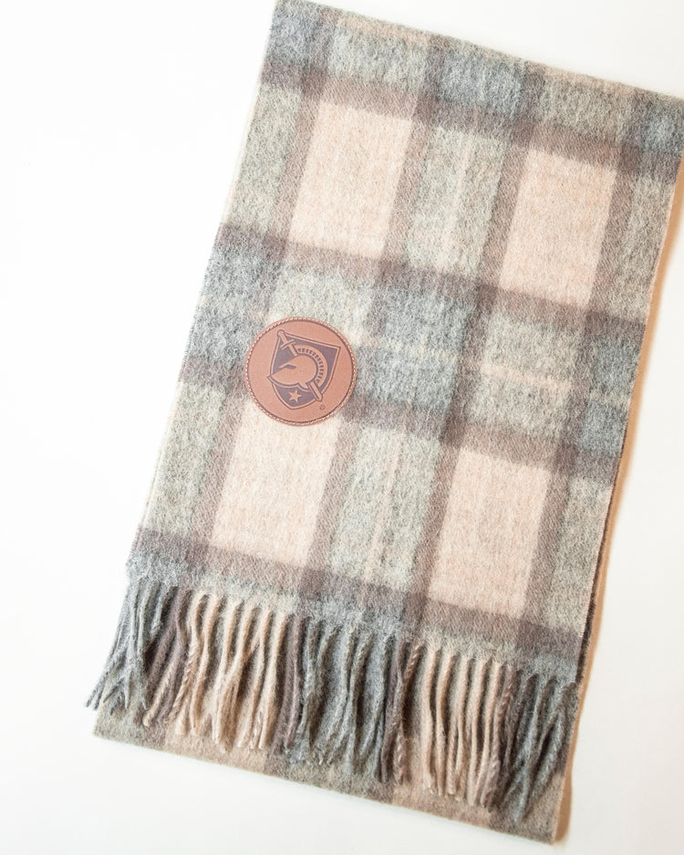 
                  
                    Grey/Gold Plaid
                  
                