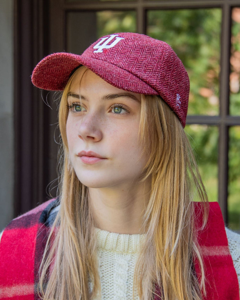 
                  
                    Crimson
                  
                