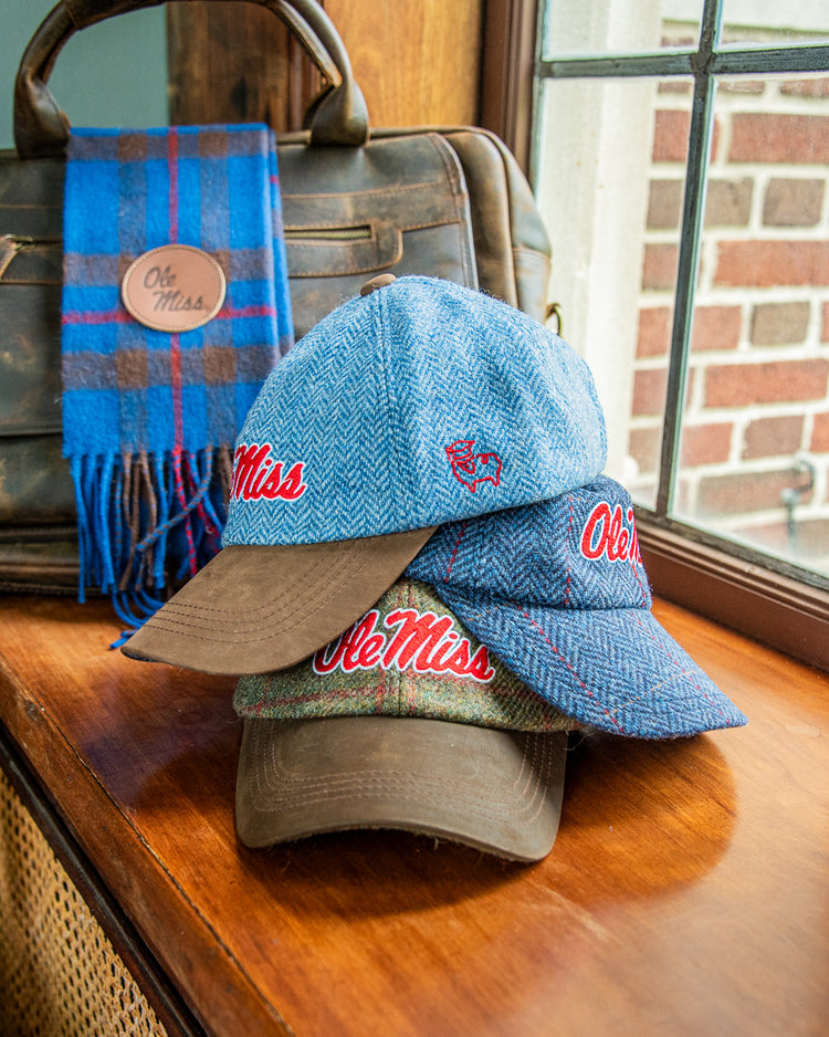
                  
                    Blue/Red Pinstripe
                  
                