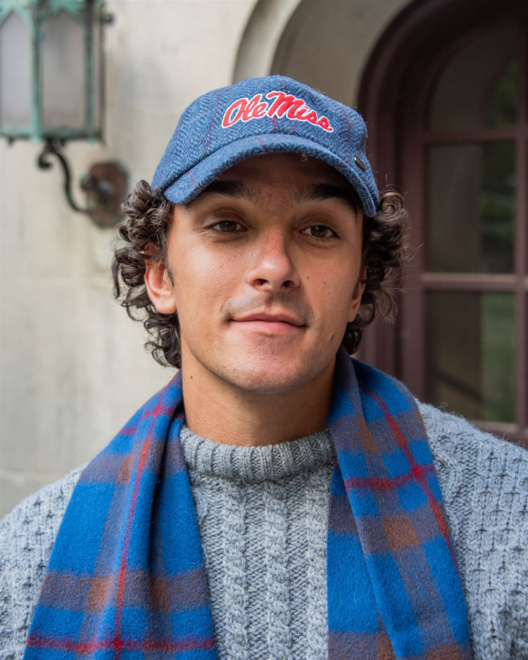 
                  
                    Blue/Red Pinstripe
                  
                