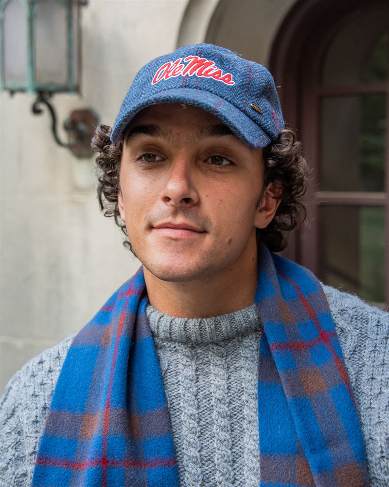 
                  
                    Blue/Red Pinstripe
                  
                