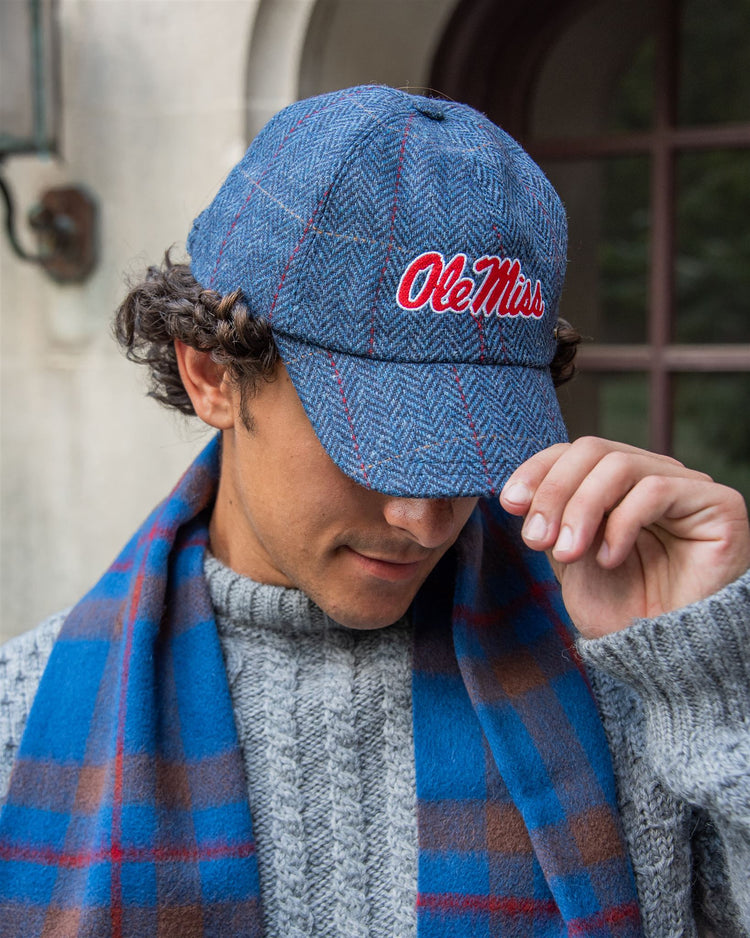 
                  
                    Blue/Red Pinstripe
                  
                