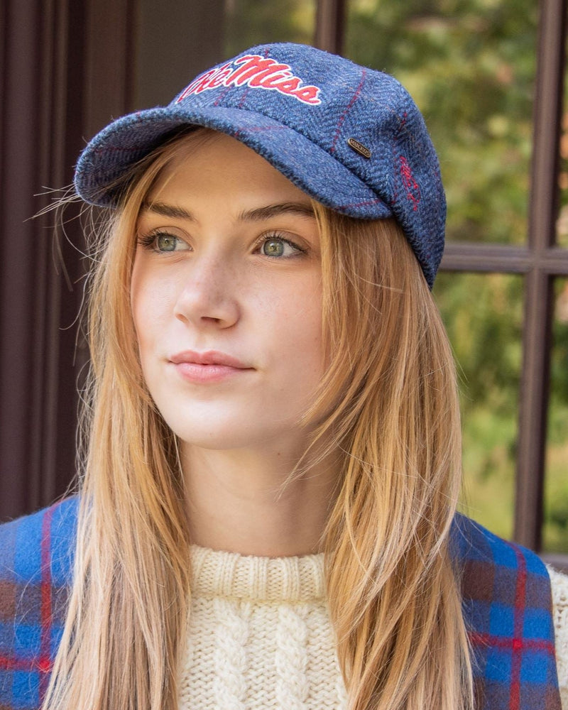 
                  
                    Blue/Red Pinstripe
                  
                