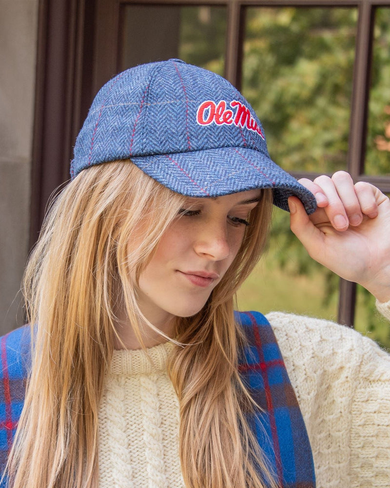 
                  
                    Blue/Red Pinstripe
                  
                