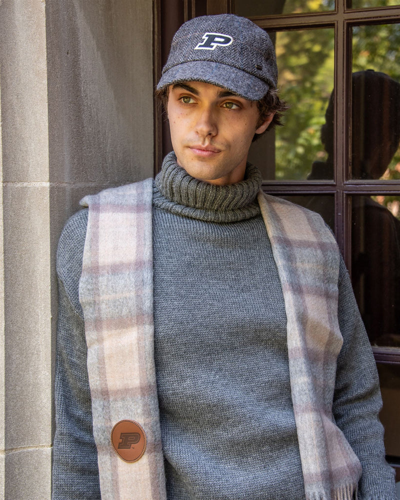 
                  
                    Grey/Gold Plaid
                  
                