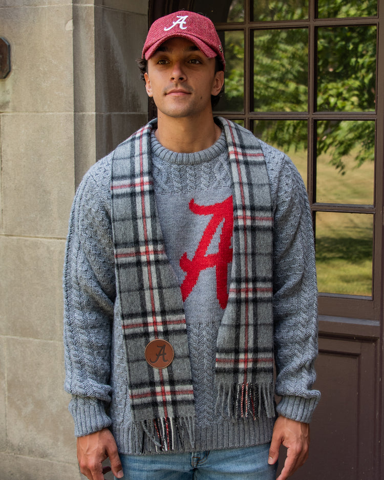 
                  
                    Grey/Crimson
                  
                