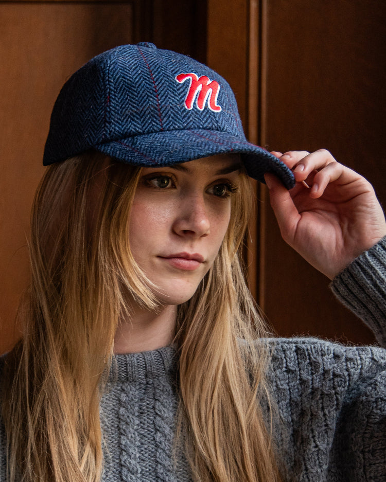 
                  
                    Blue/Red Pinstripe
                  
                