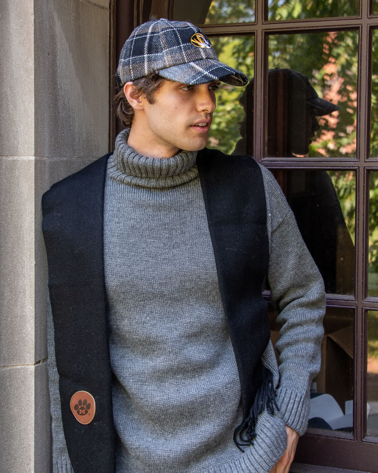 
                  
                    Grey Plaid
                  
                