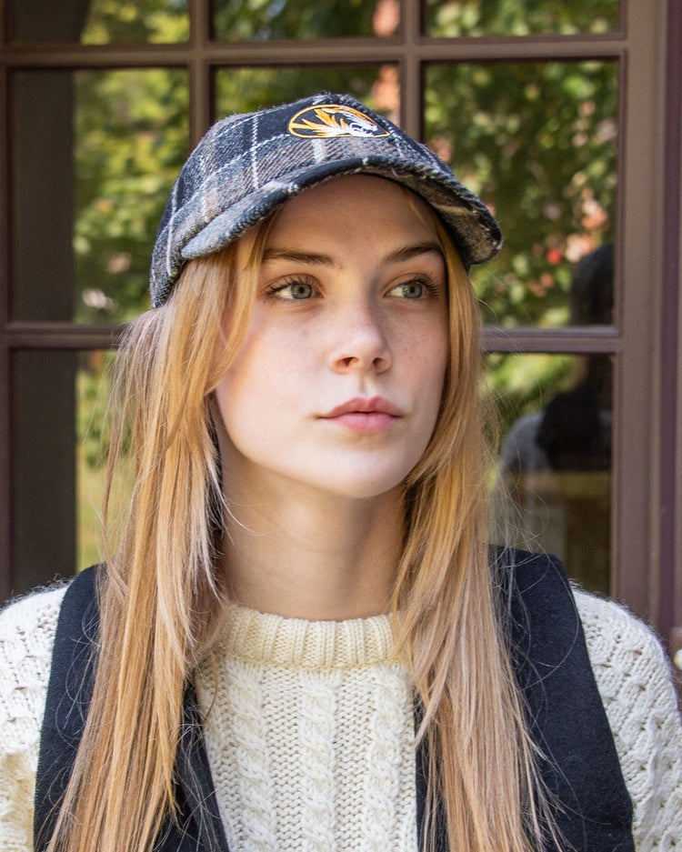 
                  
                    Grey Plaid
                  
                