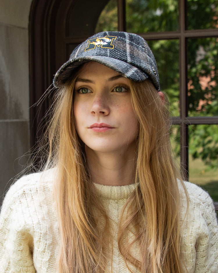 
                  
                    Grey Plaid
                  
                