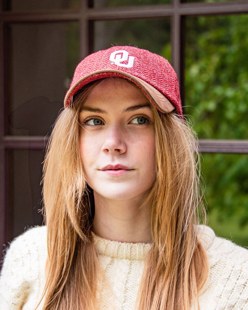 
                  
                    Crimson
                  
                