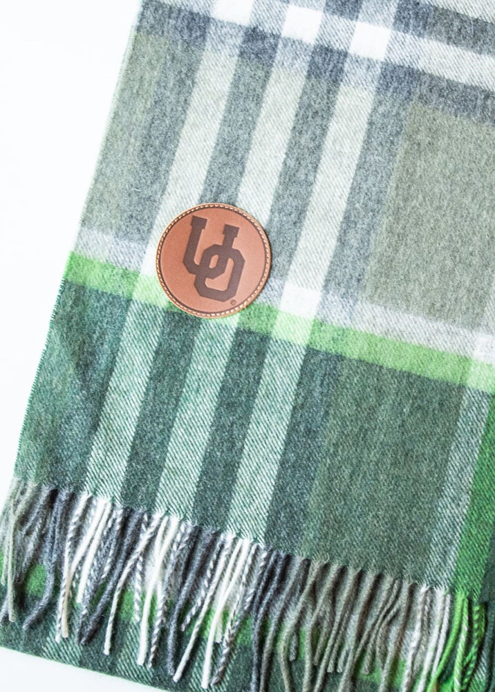 
                  
                    Green/Pewter
                  
                