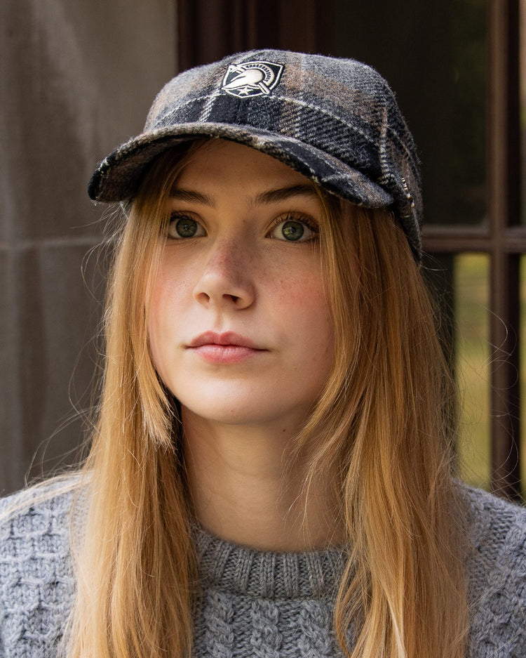 
                  
                    Grey Plaid
                  
                